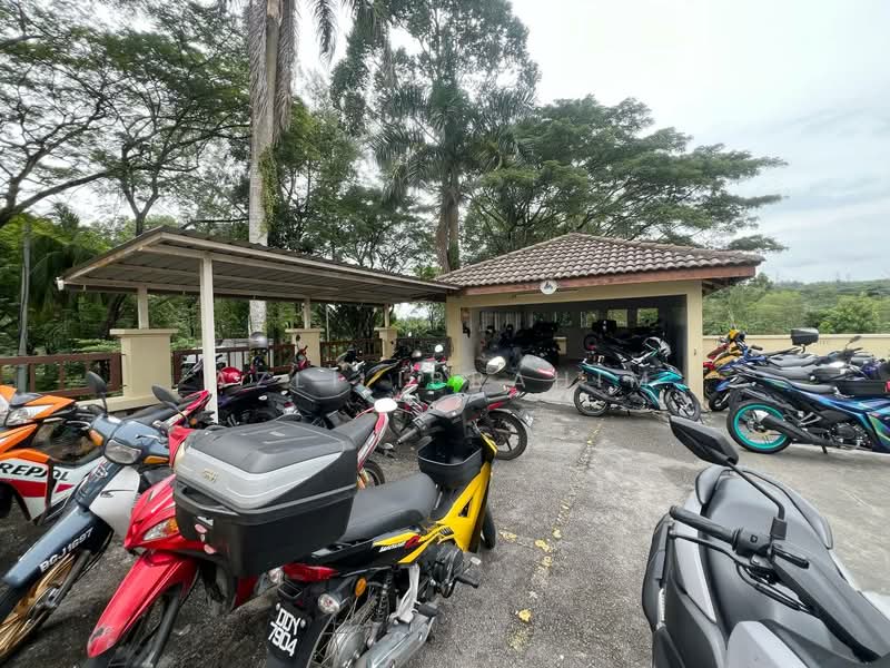 Condominium for Sale at Astana Putra - Azli Ibrahim - Exterior - PropertyGuru.com.my