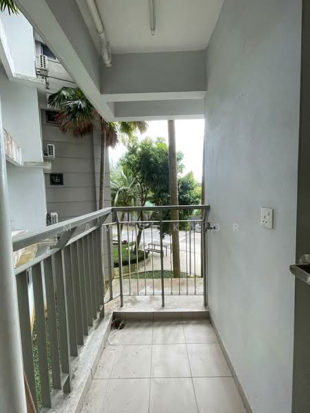 Kondominium untuk Dijual di Quayside @ Clear Water Bay - Mavis Khor - Balcony - PropertyGuru.com.my