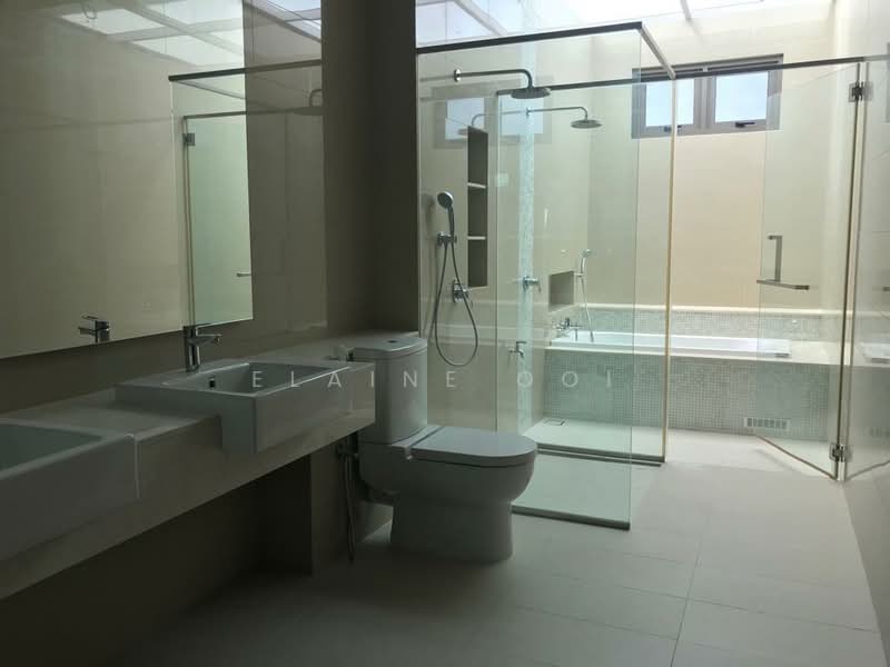 3-storey Terraced House for Rent in Gelugor (Penang) - Elaine Ooi - Bathroom - PropertyGuru.com.my
