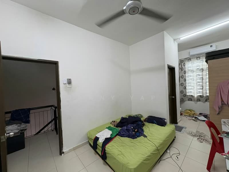 Rumah Teres 2 Tingkat untuk Dijual di Bandar Seri Alam (Masai) - Danny Yap - Bedroom - PropertyGuru.com.my