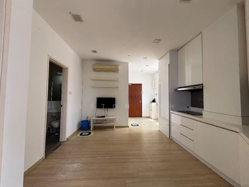 Service Residence for Sale at One One Eight (118 @ Island Plaza) - Alston Loh - Living Room - PropertyGuru.com.my