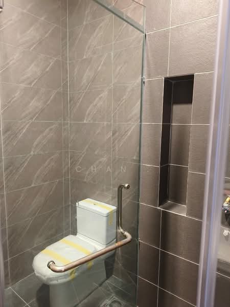 3-storey Terraced House for Sale in Taman Gembira (Jalan Klang Lama (Old Klang Road)) - Chan . - Bathroom - PropertyGuru.com.my