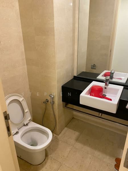 Kondominium untuk Dijual di 6 CapSquare - Stephen Ong - Bathroom - PropertyGuru.com.my