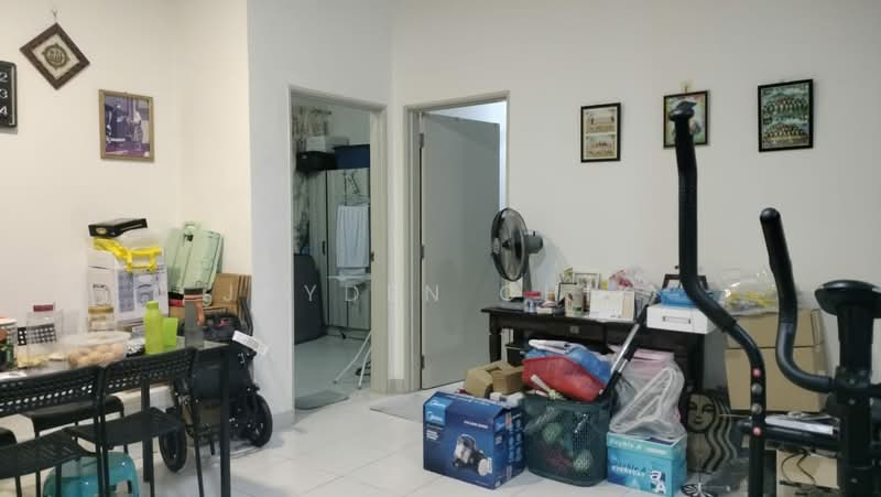 Pangsapuri untuk Dijual di Residensi Pandanmas 2 - Jayden Chik - Living Room - PropertyGuru.com.my