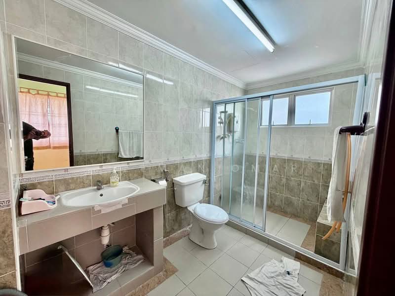 Kondominium untuk Dijual di Villa Wangsamas - Hazeman Omar - Bathroom - PropertyGuru.com.my