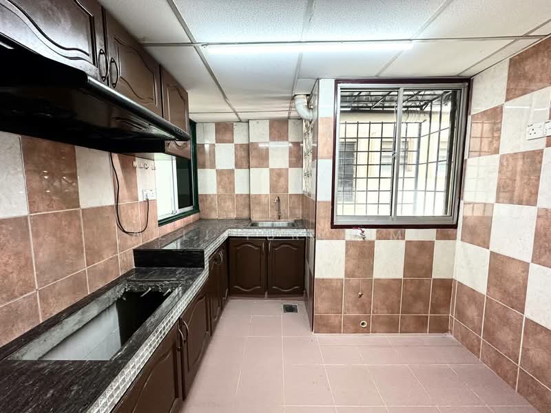 Apartment for Sale at Pangsapuri Seroja - Azli Ibrahim - Kitchen - PropertyGuru.com.my
