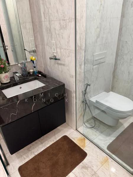 Service Residence for Sale at Banyan Tree Signatures - Michael Kong Kang Wei - Bathroom - PropertyGuru.com.my