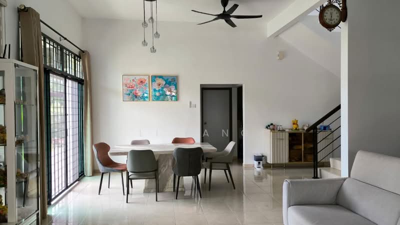 Rumah Berkembar untuk Dijual di Bandar Baru Sungai Air Putih (Balik Pulau) - Li Fang - Living Room - PropertyGuru.com.my