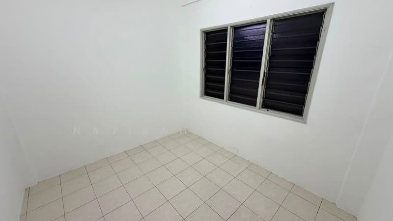 Flat for Sale at Taman Bukit Kenangan - Najibah Sahari - PropertyGuru.com.my