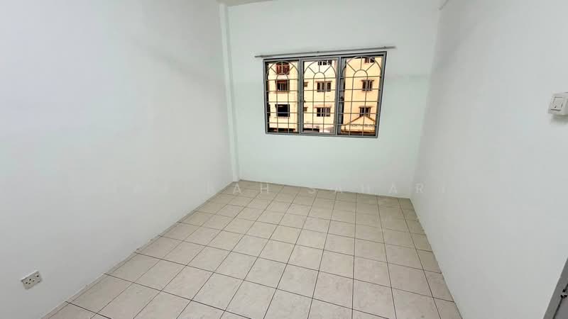 Flat for Sale at Taman Bukit Kenangan - Najibah Sahari - PropertyGuru.com.my