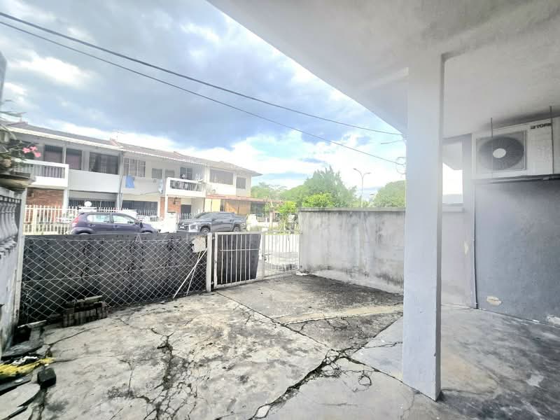 Rumah Teres 2.5 Tingkat untuk Dijual di Taman Maju Jaya (Ampang) - Azli Ibrahim - Exterior - PropertyGuru.com.my