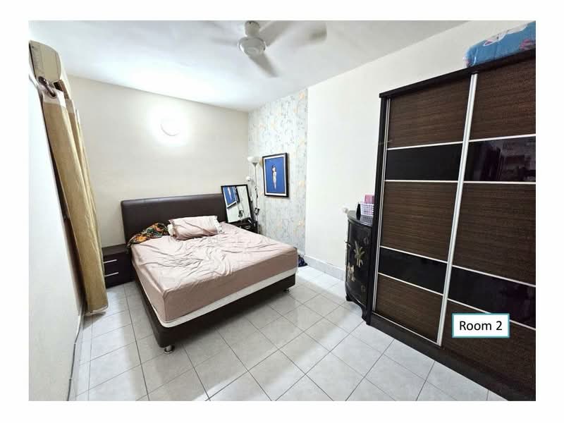 Condominium for Sale at Greenlane Park - Meng . - Bedroom - PropertyGuru.com.my