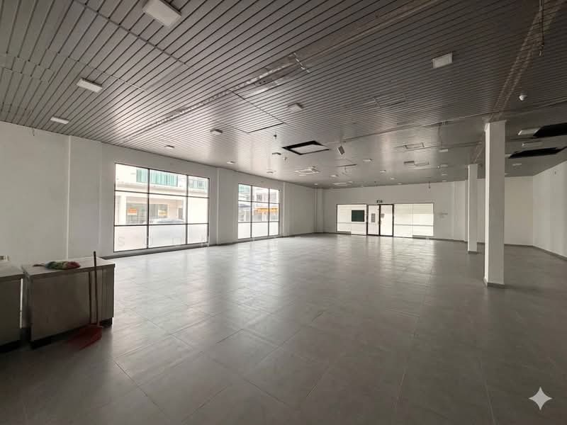 Shop for Rent in Bandar Kinrara Seksyen 5 (Bandar Kinrara) - Soon Jie Chua - Interior - PropertyGuru.com.my