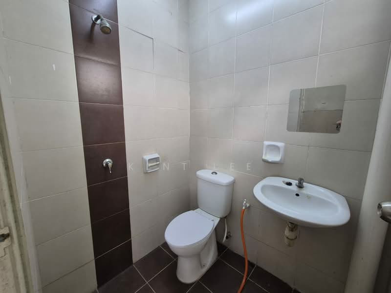 2-storey Terraced House for Rent in Jenjarom (Selangor) - Kent Lee - Bathroom - PropertyGuru.com.my