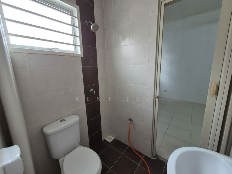 2-storey Terraced House for Rent in Jenjarom (Selangor) - Kent Lee - Bathroom - PropertyGuru.com.my