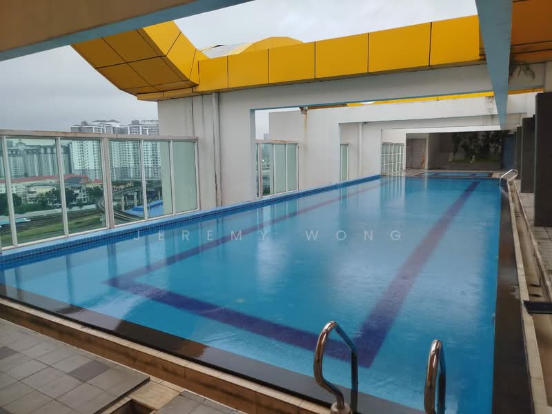 Servis Apartment untuk Dijual di Pacific Place - Jeremy Wong - Pool - PropertyGuru.com.my