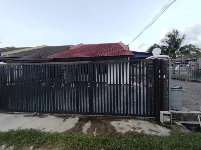1-storey Terraced House for Sale in Taman Daya (Johor Bahru) - Puah Sin Yuen - Exterior - PropertyGuru.com.my