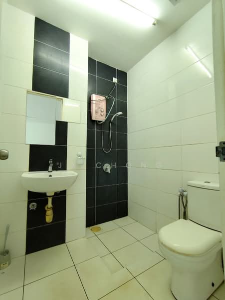 2-storey Terraced House for Rent in Eco Majestic (Semenyih) - JX Chong - Bathroom - PropertyGuru.com.my