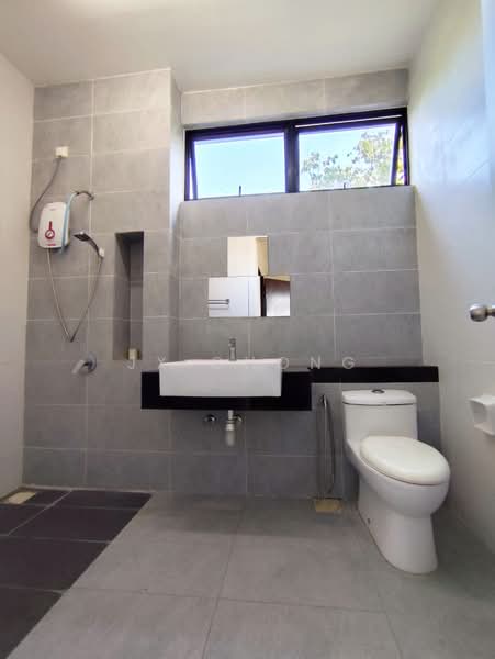 2-storey Terraced House for Rent in Eco Majestic (Semenyih) - JX Chong - Bathroom - PropertyGuru.com.my