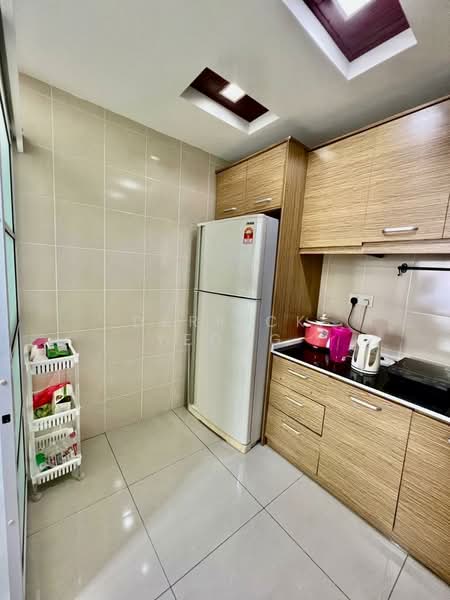 Kondominium untuk Disewa di Zen Residence @ Asplenium Condominium - Derrick Yeong - Kitchen - PropertyGuru.com.my