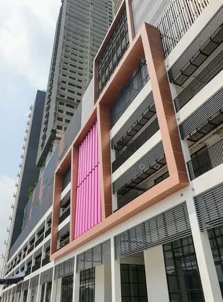 Service Residence for Rent at Emporis - Abby Woo - Exterior - PropertyGuru.com.my