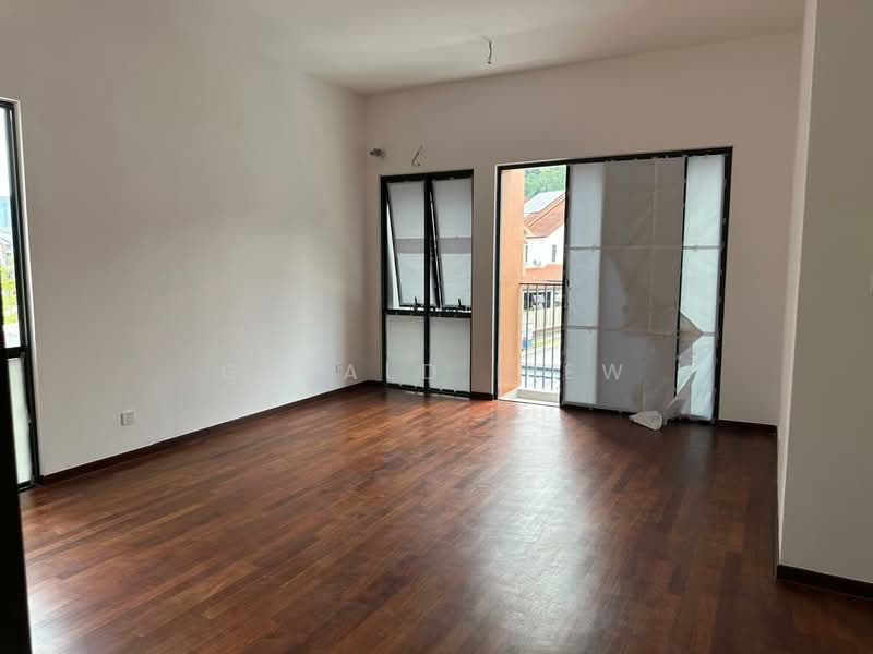 2-storey Terraced House for Sale in Bandar Kinrara (Selangor) - Gerald Liew - Living Room - PropertyGuru.com.my