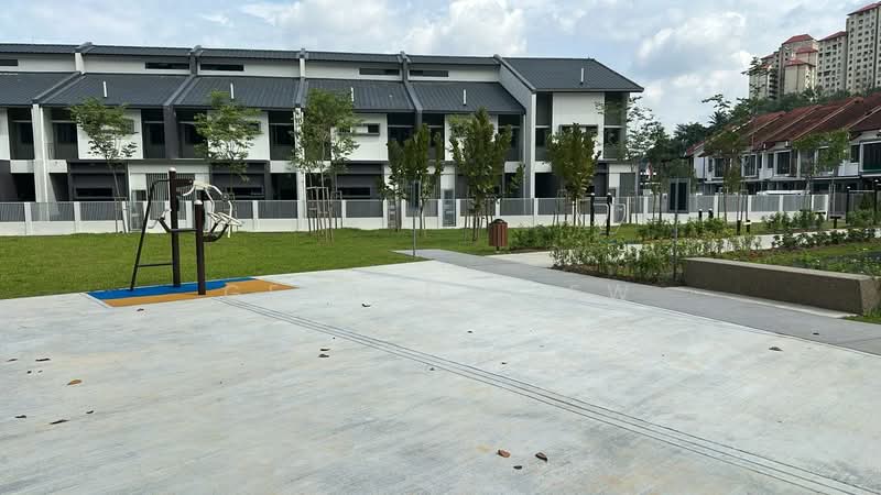 2-storey Terraced House for Sale in Bandar Kinrara (Selangor) - Gerald Liew - Exterior - PropertyGuru.com.my