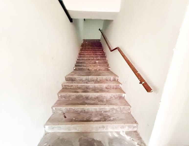 Kedai untuk Disewa di Kajang (Selangor) - Peggy Lim - Corridor - PropertyGuru.com.my