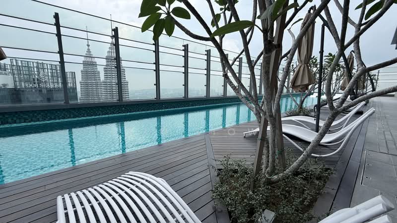 Servis Apartment untuk Disewa di SO Sofitel Kuala Lumpur Residences - Tim Siow - Pool - PropertyGuru.com.my
