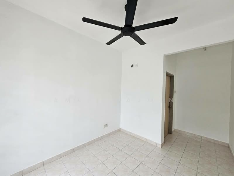 1-storey Terraced House for Sale in Bandar Bukit Raja (Klang) - Amril Najmin - PropertyGuru.com.my