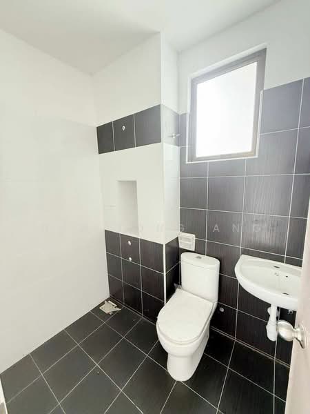 2-storey Terraced House for Sale in Johor Bahru (Johor) - Han Yong Ang - Bathroom - PropertyGuru.com.my