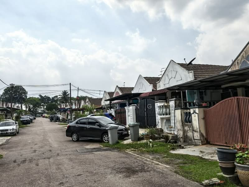 1-storey Terraced House for Sale in Taman Universiti (Skudai) - Max Ng - PropertyGuru.com.my