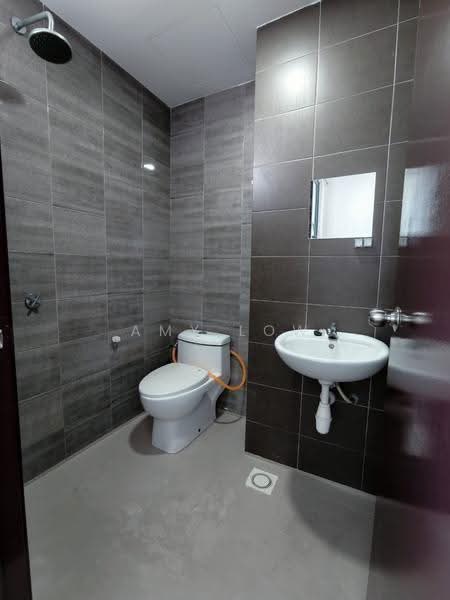 Service Residence for Rent at Symphony Tower (Menara Simfoni) - Amy Low - Bathroom - PropertyGuru.com.my