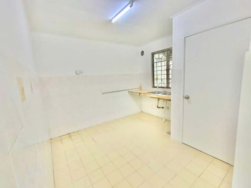Rumah Teres 2 Tingkat untuk Disewa di Bandar Damai Perdana (Cheras) - Melvin Kong - Kitchen - PropertyGuru.com.my