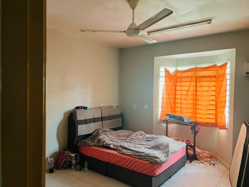 Rumah Teres untuk Dijual di Taman Selayang Utama (Selayang) - Nick Law - Bedroom - PropertyGuru.com.my