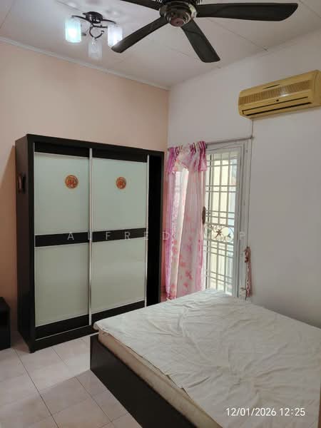 2-storey Terraced House for Rent in Mutiara Rini (Skudai) - Alfred Yap - Bedroom - PropertyGuru.com.my