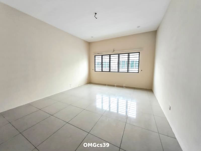 Rumah Berkembar untuk Dijual di Taman Sri Andalas (Klang) - Tom Lee - PropertyGuru.com.my