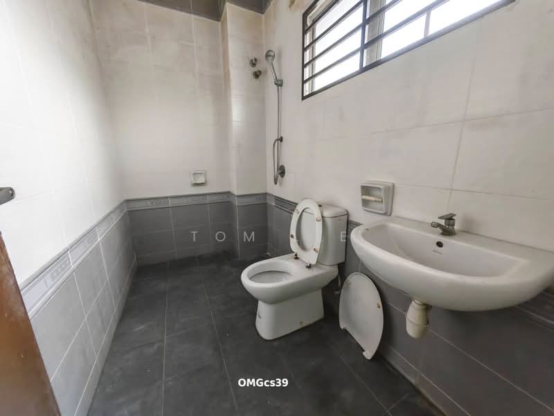 Rumah Berkembar untuk Dijual di Taman Sri Andalas (Klang) - Tom Lee - PropertyGuru.com.my