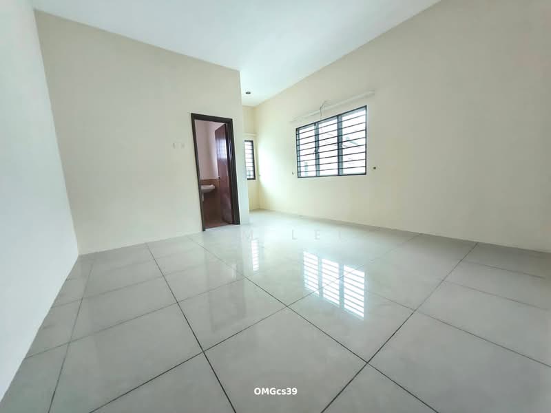 Rumah Berkembar untuk Dijual di Taman Sri Andalas (Klang) - Tom Lee - PropertyGuru.com.my