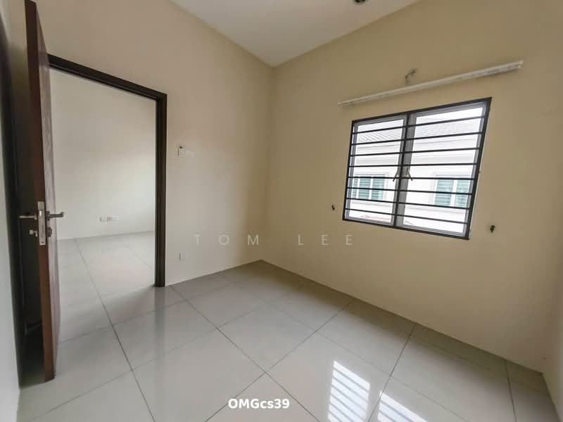 Rumah Berkembar untuk Dijual di Taman Sri Andalas (Klang) - Tom Lee - PropertyGuru.com.my