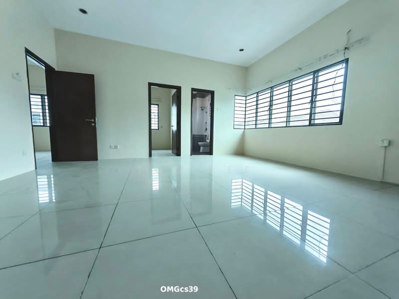 Rumah Berkembar untuk Dijual di Taman Sri Andalas (Klang) - Tom Lee - PropertyGuru.com.my