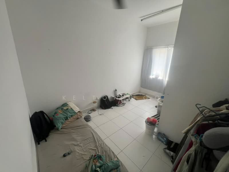 Rumah Teres 2 Tingkat untuk Dijual di Taman Sari Alamanda (Serendah) - Kelton Foo - Bedroom - PropertyGuru.com.my