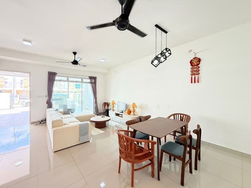 Rumah Teres 2 Tingkat untuk Dijual di Gerbang Nusajaya (Iskandar Puteri (Nusajaya)) - Tommy Tai - Living Room - PropertyGuru.com.my