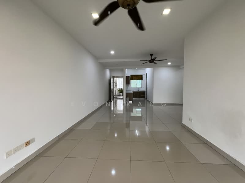 Kondominium untuk Dijual di Meridien Residence - Evon Kang - Living Room - PropertyGuru.com.my