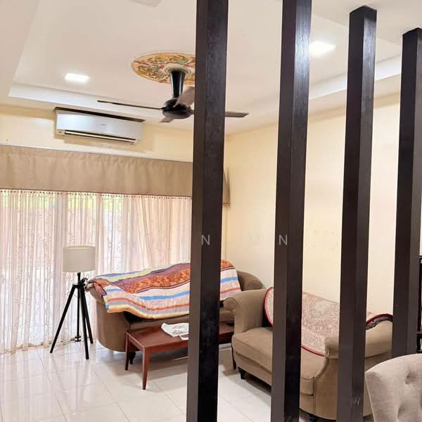 Rumah Teres 2 Tingkat untuk Dijual di Sungai Buloh (Selangor) - Muin Mn - Living Room - PropertyGuru.com.my