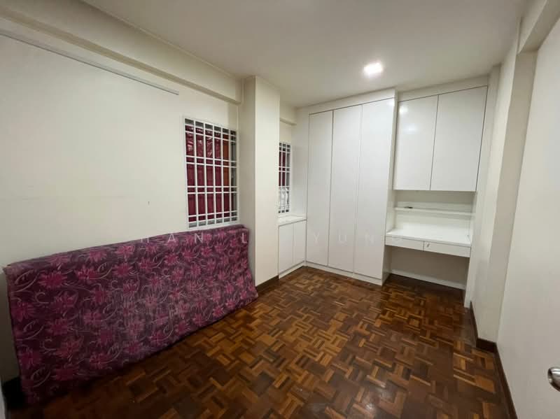 Pangsapuri untuk Disewa di Permas Ville Apartment - Han Lu Yung - PropertyGuru.com.my