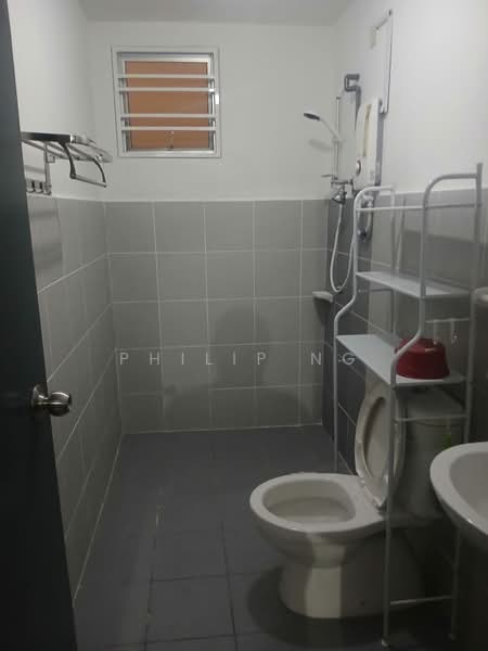 Service Residence for Rent at Kita Impian @ Cybersouth - Philip Ng - Bathroom - PropertyGuru.com.my