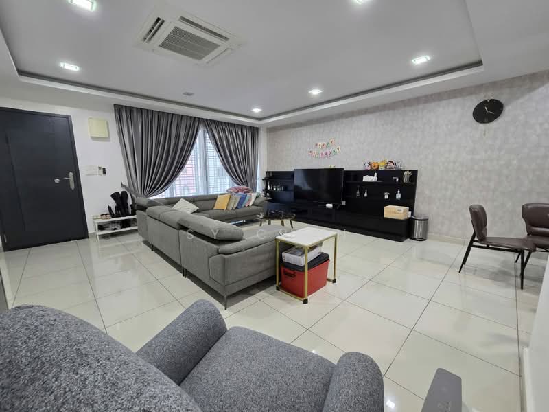 3-storey Terraced House for Sale in Bandar Nusa Rhu (Shah Alam) - SY Chan - Living Room - PropertyGuru.com.my