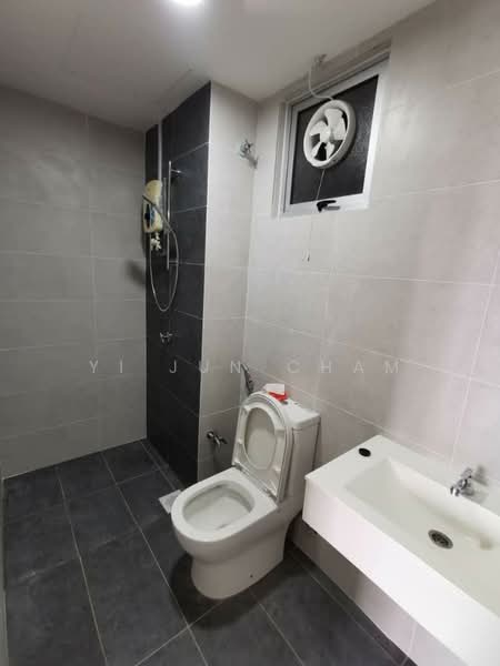 Service Residence for Rent at Residensi MH Platinum 2 - Yi Jun Cham - Bathroom - PropertyGuru.com.my