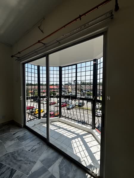 Pangsapuri untuk Disewa di Sri Kenanga - Sharrvin Vin - Balcony - PropertyGuru.com.my